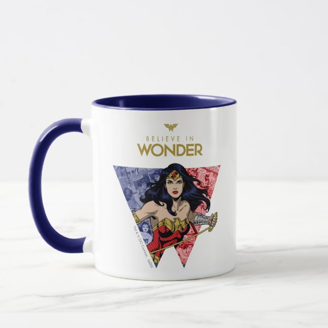 Taza "Believe In Wonder" Wonder Woman Lasso Comic Logo (Izquierda)