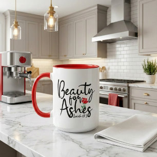 Taza Belleza de Rosa Roja para Cenizas Isaías 61:3
