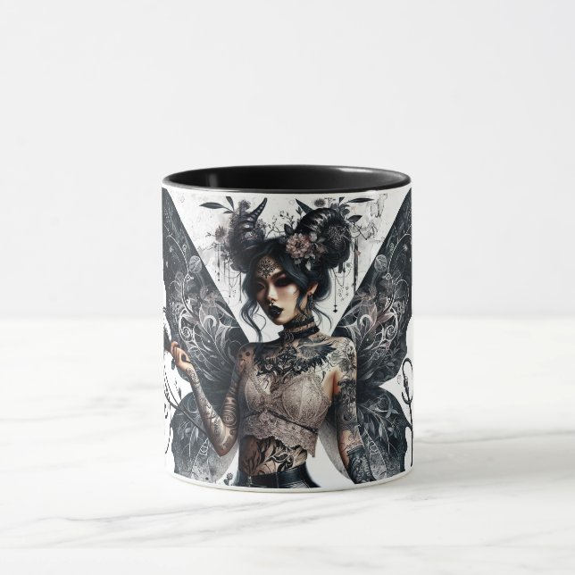 Taza Belleza oscura tatuajes y látigo góticos de hadas  (Centro)