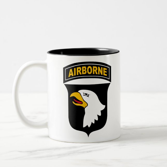 Taza Bicolor 101st Airborne Division (Izquierda)
