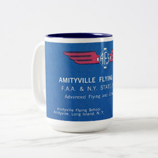 Taza Bicolor 17 Oz Mug con servicio de vuelo Amityville