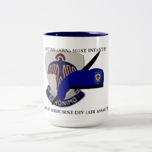 Taza Bicolor 1r La 501ST INFANTERÍA del BATALLÓN (ABN) ASALTA