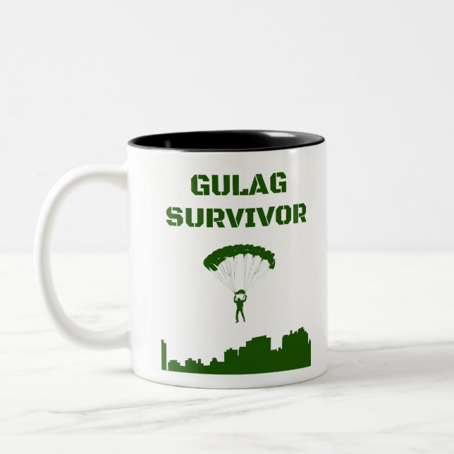 Taza Bicolor 20200604-Warzone_Survuvor_002(1) (Izquierda)