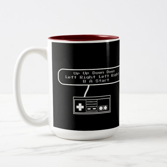 Taza Bicolor 30 Lives Mug (Izquierda)
