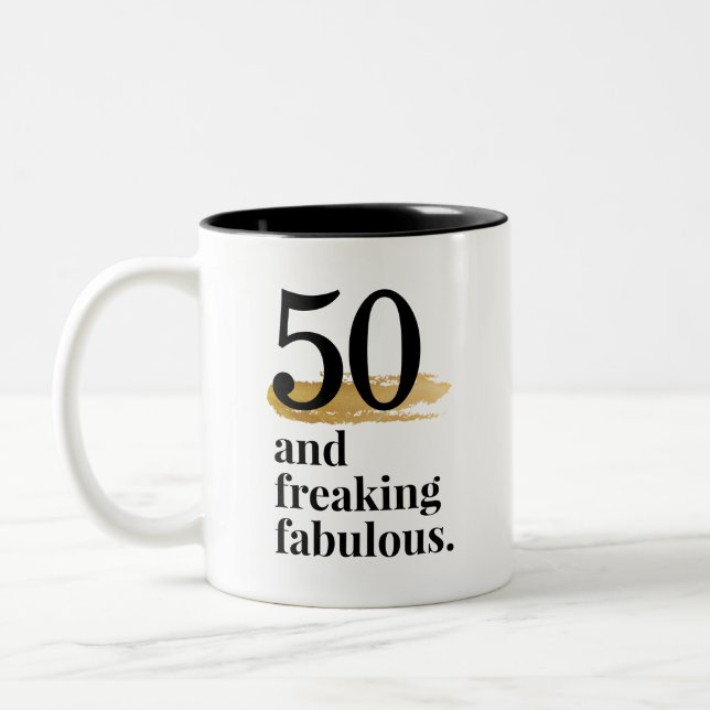 Taza Bicolor 50 y fabuloso cualquier cumpleaños de edad (Izquierda)