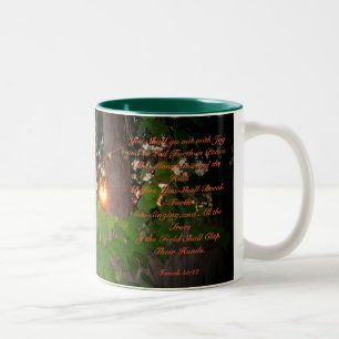Taza Bicolor 55:12 de Taza-Isaías del verso de la biblia