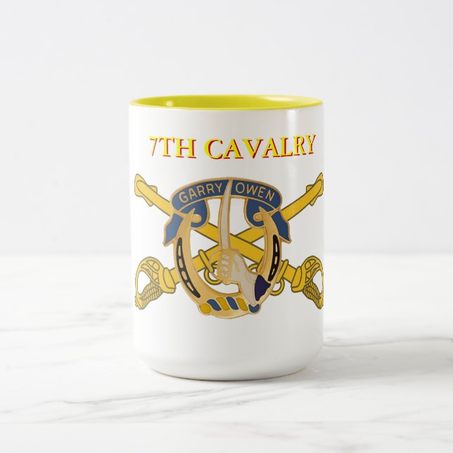 TAZA BICOLOR 7.º CAVALRY MUG (Centro)