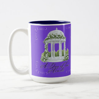 Taza Bicolor A day of two hearts purple