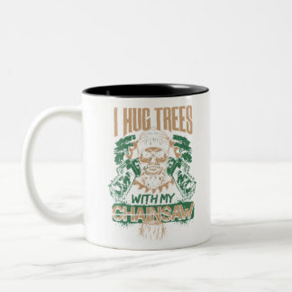 Taza Bicolor Abrazo árboles con madera de Chainsaw