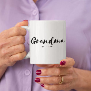 Taza Bicolor Abuela de escritura minimalista año de establecimi
