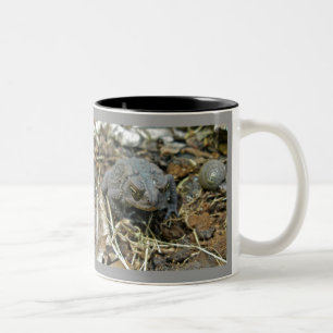 Taza Bicolor Abuelo Toad Mug