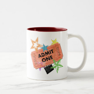 TAZA BICOLOR ADMITA UN BOLETO DE LA PELÍCULA