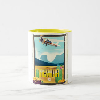 Taza Bicolor Afiche de viaje al estilo vintage de Nevada USA.