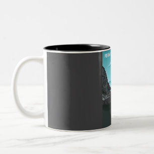 Taza Bicolor Afiche de viaje de Reynisfjara Black Sand Beach