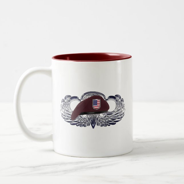Taza Bicolor Airborne Paratrooper (Izquierda)