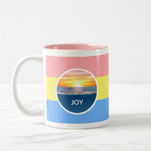 Taza Bicolor Alegria del amanecer oceánico en colores pastel