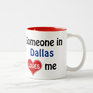 Taza Bicolor Alguien en Dallas me ama