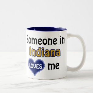 Taza Bicolor Alguien en Indiana me quiere