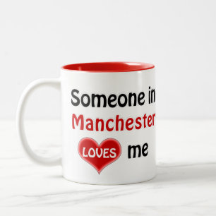 Taza Bicolor Alguien en Manchester me ama