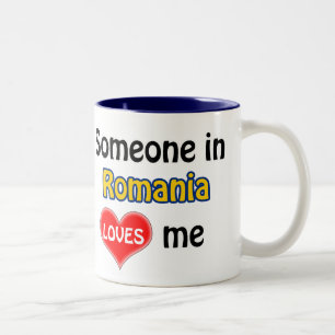 Taza Bicolor Alguien en Rumania me ama