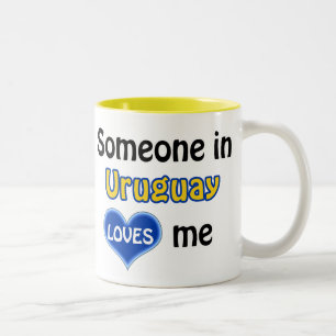 Taza Bicolor Alguien en Uruguay me ama