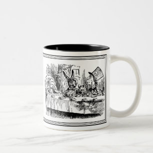 Taza Bicolor Alicia en el campo de las maravillas John Tenniel
