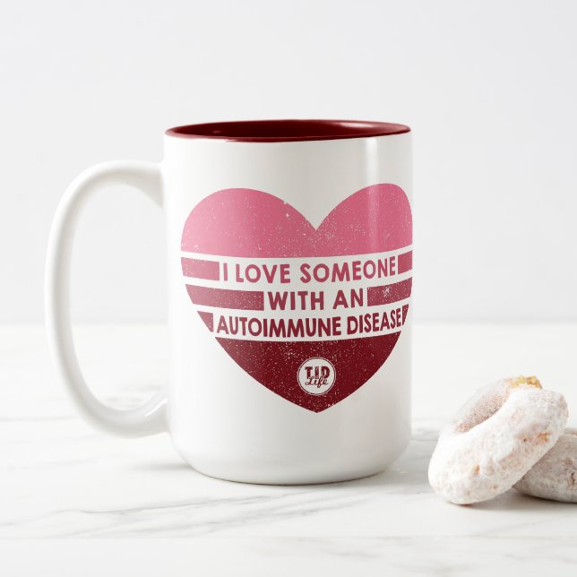 Taza Bicolor Amo A Alguien [Autoinmune] (Con donut)