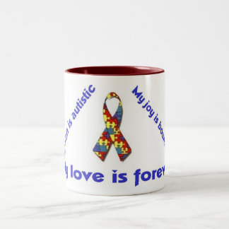 Taza Bicolor Amo a mi niño autístico - serie único del diseño