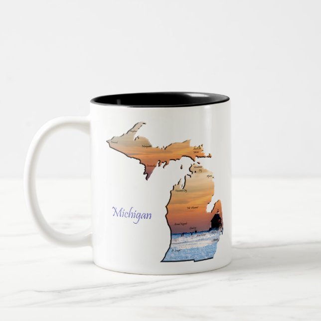 Taza Bicolor Amor de Michigan (Izquierda)