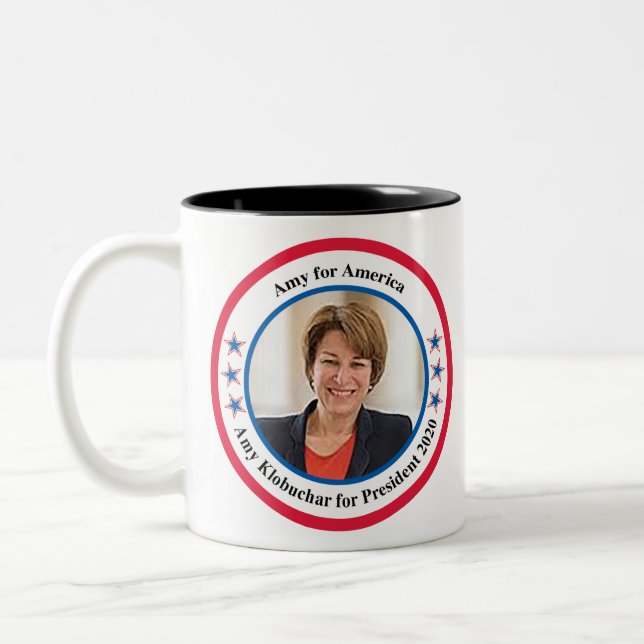 Taza Bicolor Amy Klobuchar (Izquierda)