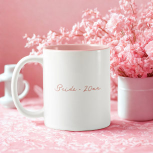 Taza Bicolor Año Nupcial con Letra Minimalista Rosa