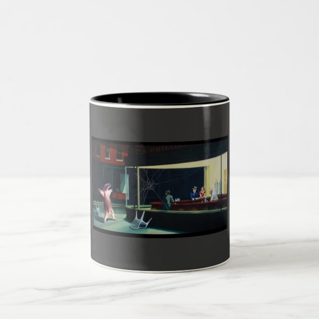 Taza Bicolor Anteater de los Nighthawks (Centro)