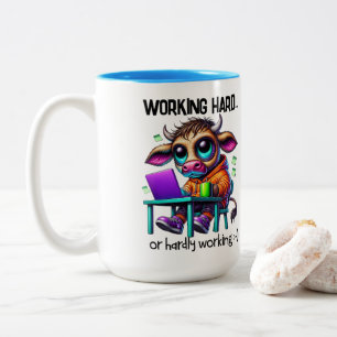 Taza Bicolor Apenas Trabajando 