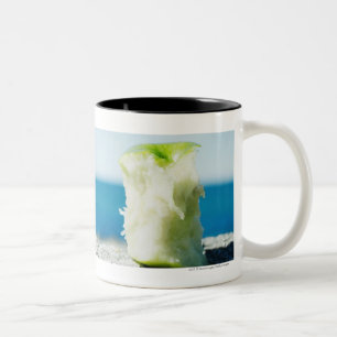 Taza Bicolor Apple quita el corazón en la suciedad