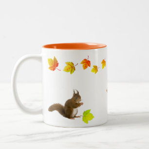 Taza Bicolor Ardilla y hojas de otoño