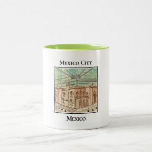 Taza Bicolor Armonía Arquitectónica en Paseo de la Reforma