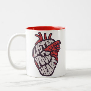 Taza Bicolor Arte anatómico "Escucha a tu corazón"