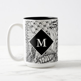 Taza Bicolor Arte de patrón de garabato blanco y negro con mono