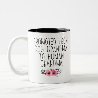 Taza Bicolor Ascendido de la abuela del perro a la abuela human