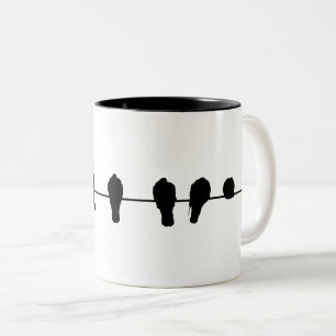 Taza Bicolor Aves en un cable