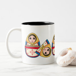 Taza Bicolor Babushka Mug de café de muñecas nidificadas en Ucr