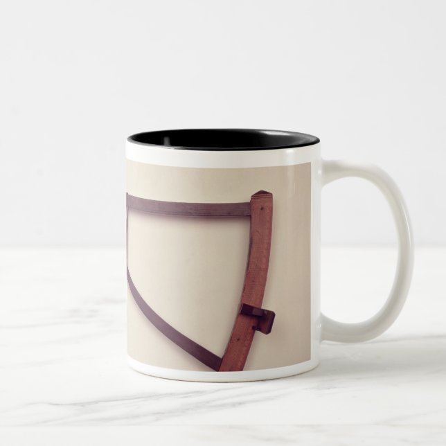 Taza Bicolor Backstaff, siglo XVIII (Derecha)