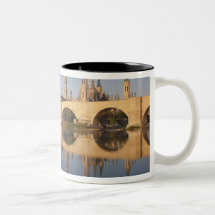 Taza Bicolor Basílica de Nuestra Señora del Pilar