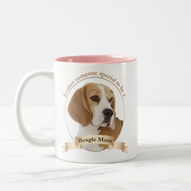 Taza Bicolor Beagle Mom Mug (Izquierda)