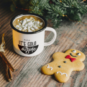 Taza Bicolor Bebé, hace frío fuera de las vacaciones de escritu
