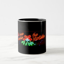 Taza Bicolor Bésame bajo el Mistletoe