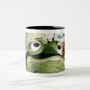 Taza Bicolor Bésame Rana