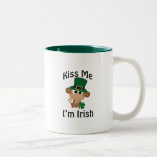 Taza Bicolor ¡Bésame, soy irlandés! Mono
