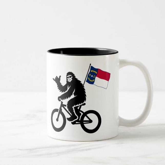 Taza Bicolor Bigfoot Cycling North Carolina Flag (Derecha)