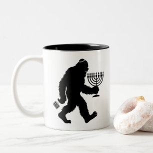 Taza Bicolor Bigfoot judío humor de Hanukkah Chanukah divertido